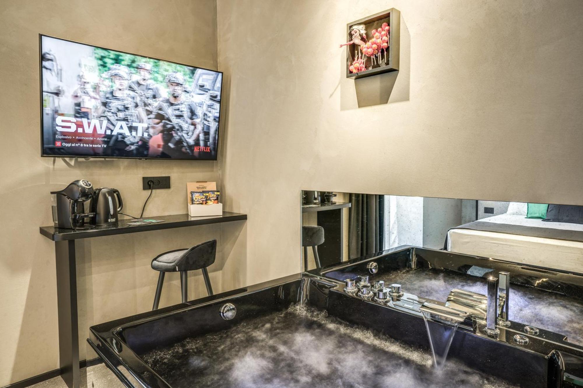 Gallery Experience Napoli Bagian luar foto