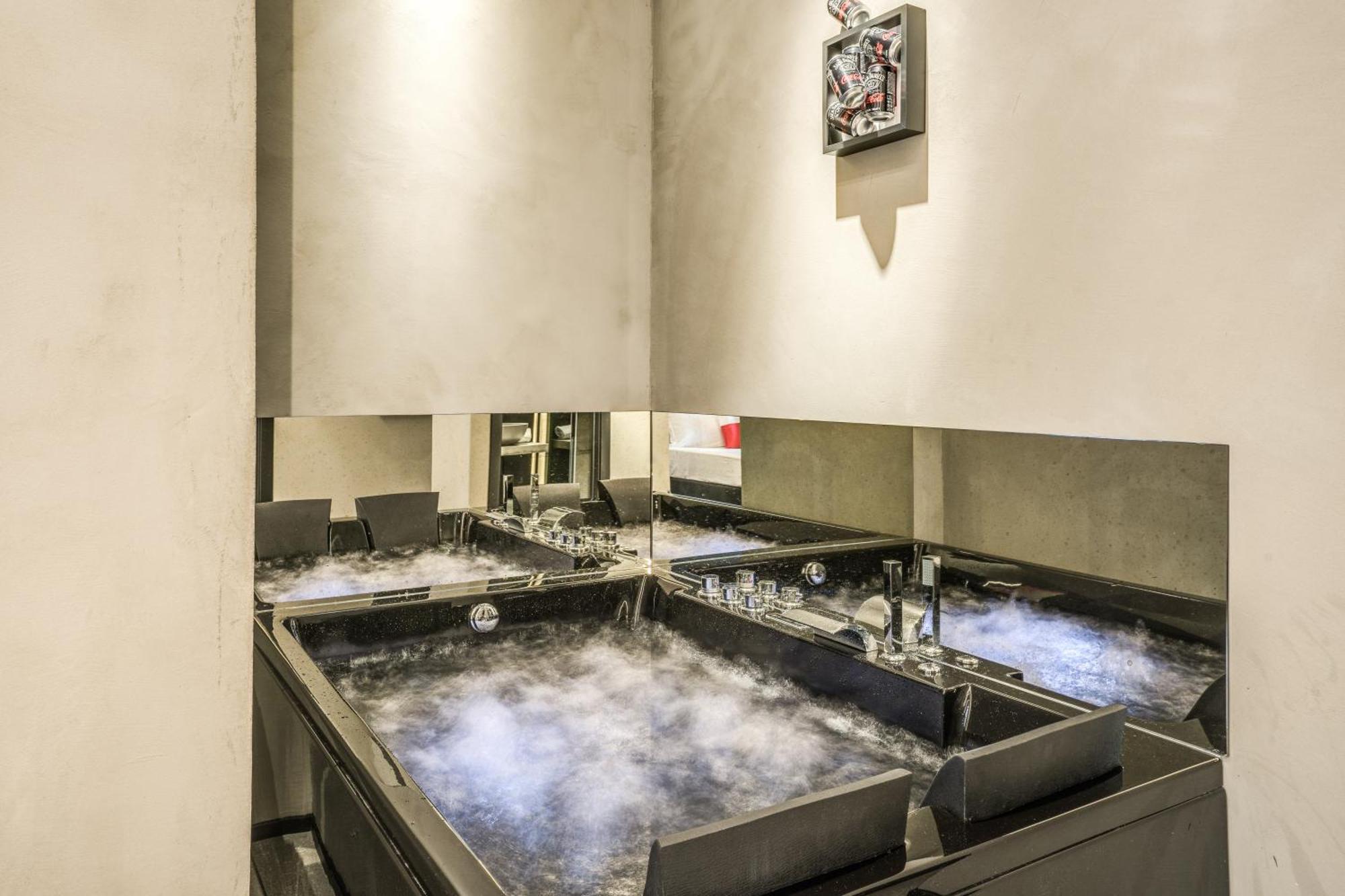 Gallery Experience Napoli Bagian luar foto